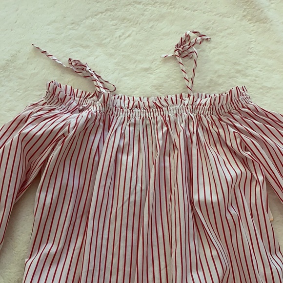 Top - Picture 2 of 3